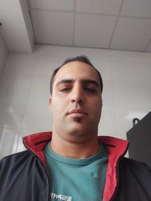 شاهرخ برزگرزاده